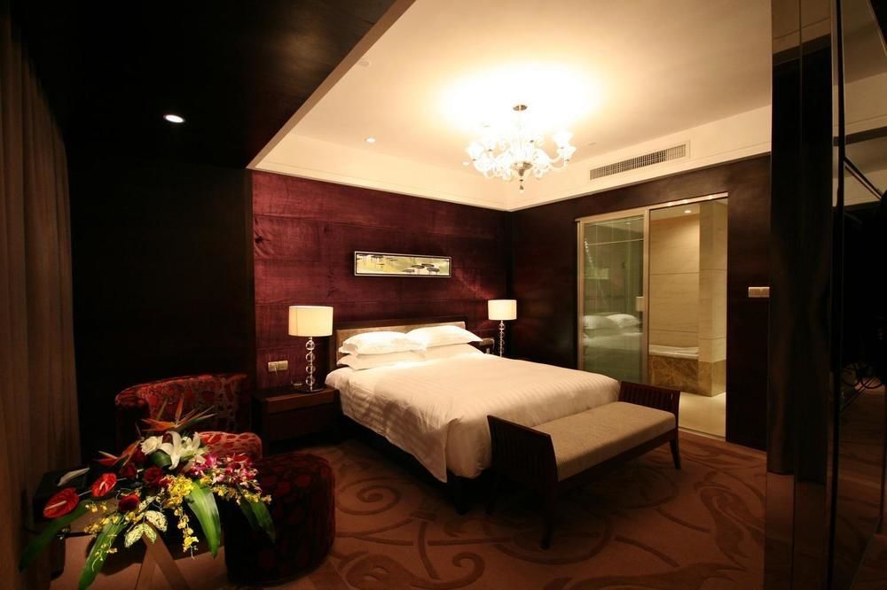 Four Seasons Rayli Hotel Ningbo Exterior photo