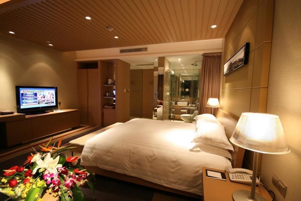 Four Seasons Rayli Hotel Ningbo Exterior photo